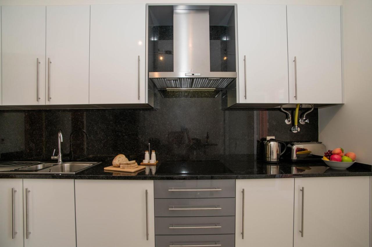 Central Modern 2 Bed Apartment Armação de Pêra Exteriör bild
