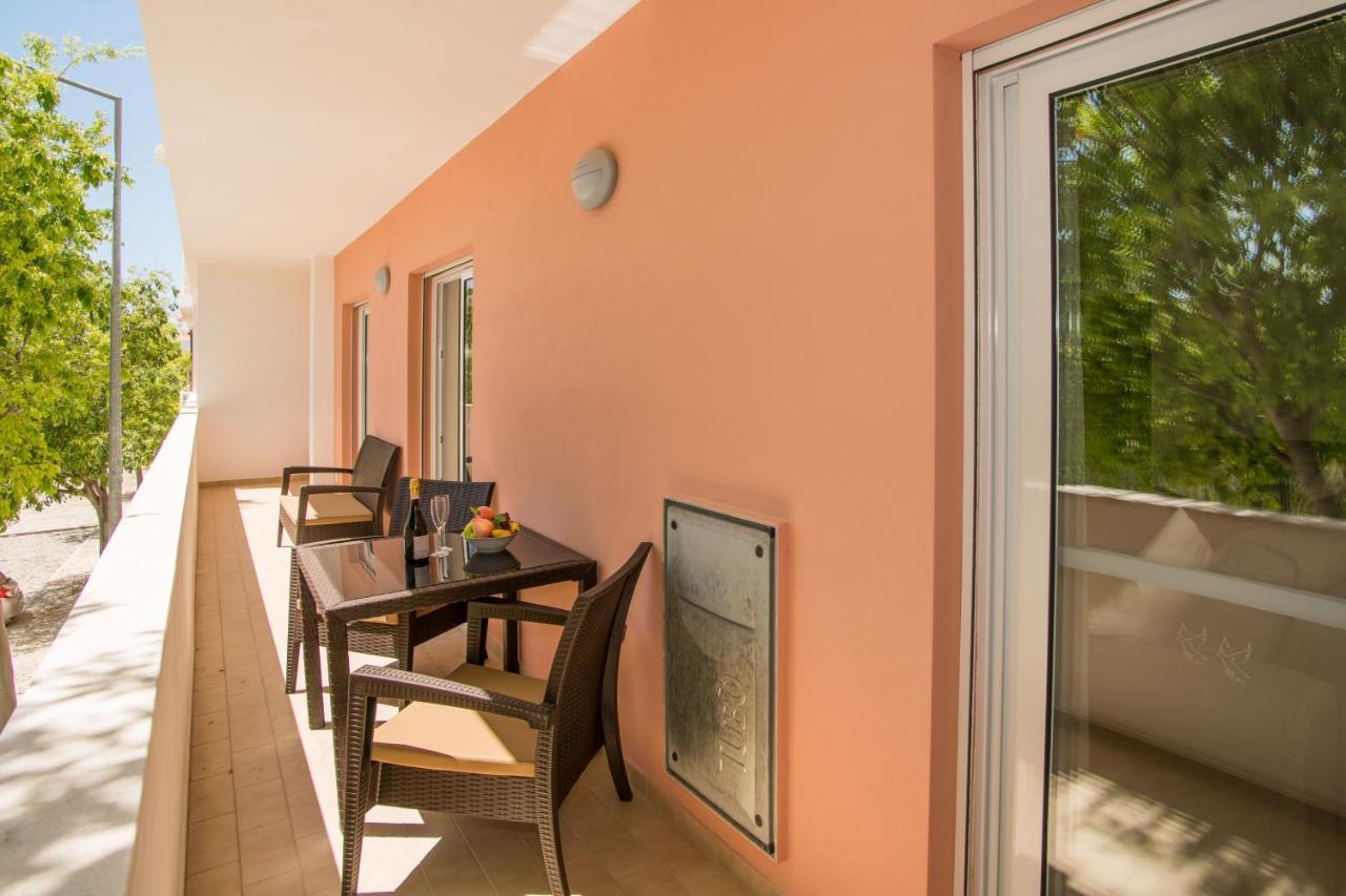 Central Modern 2 Bed Apartment Armação de Pêra Exteriör bild