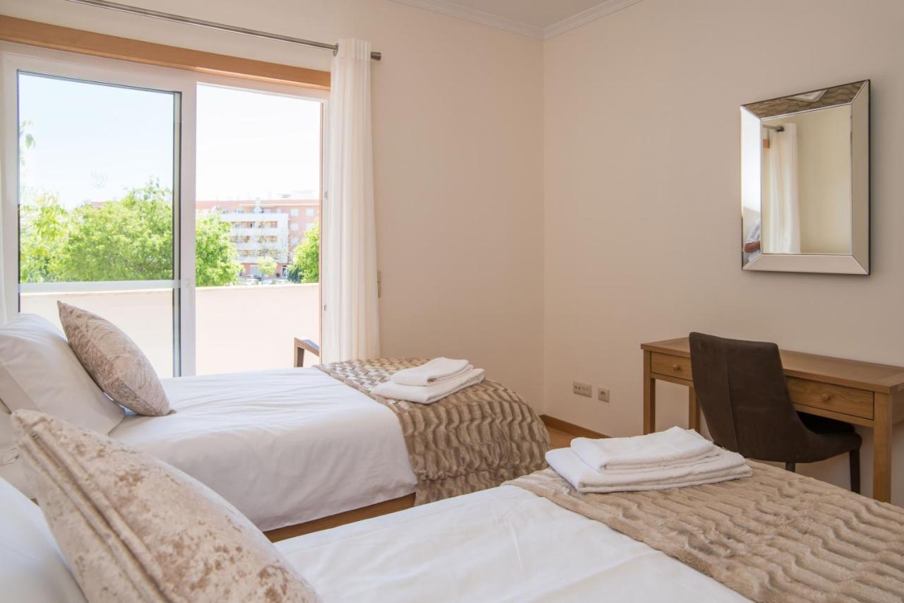 Central Modern 2 Bed Apartment Armação de Pêra Exteriör bild