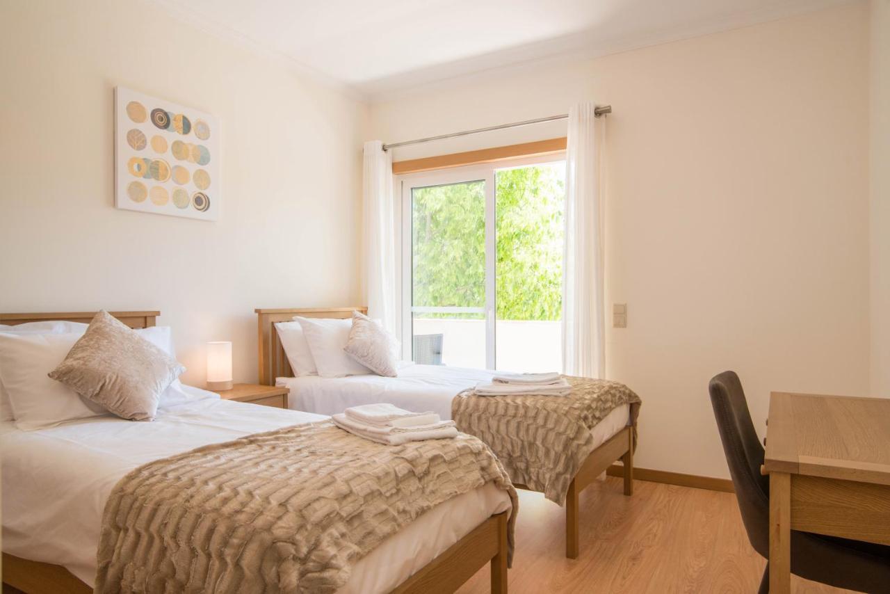 Central Modern 2 Bed Apartment Armação de Pêra Exteriör bild