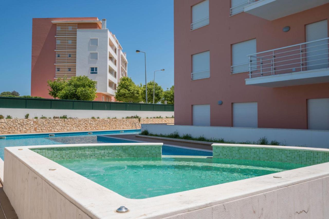 Central Modern 2 Bed Apartment Armação de Pêra Exteriör bild