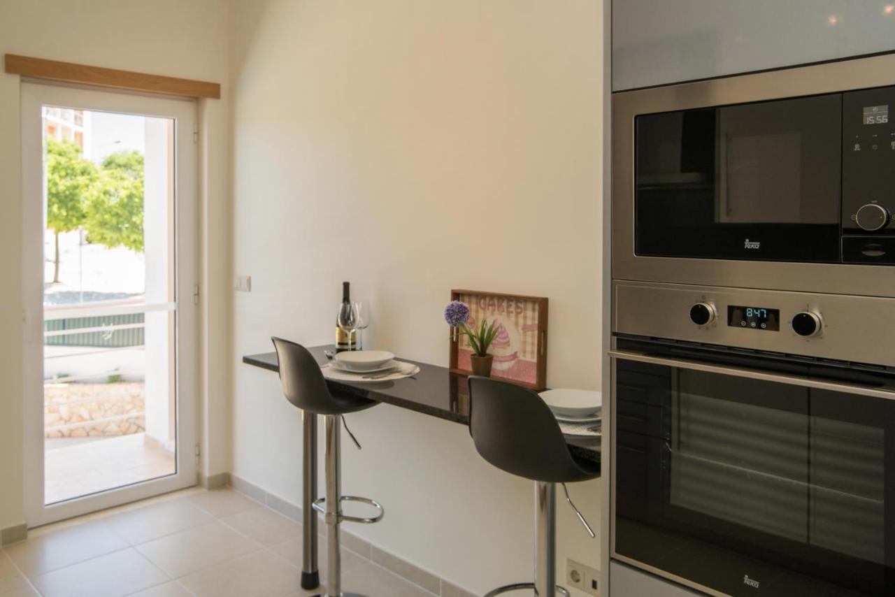 Central Modern 2 Bed Apartment Armação de Pêra Exteriör bild